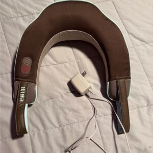 Homedics Brown Neck Massager. Like New.